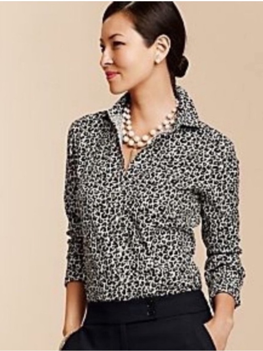 Talbots Wrinkle Resistant Animal Print Button Down Shirt | 6P EUC